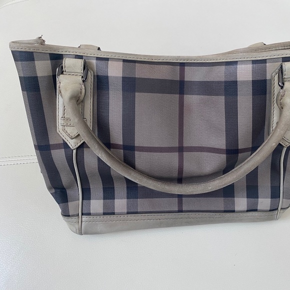 Burberry shoulder bag - Picture 1 of 6